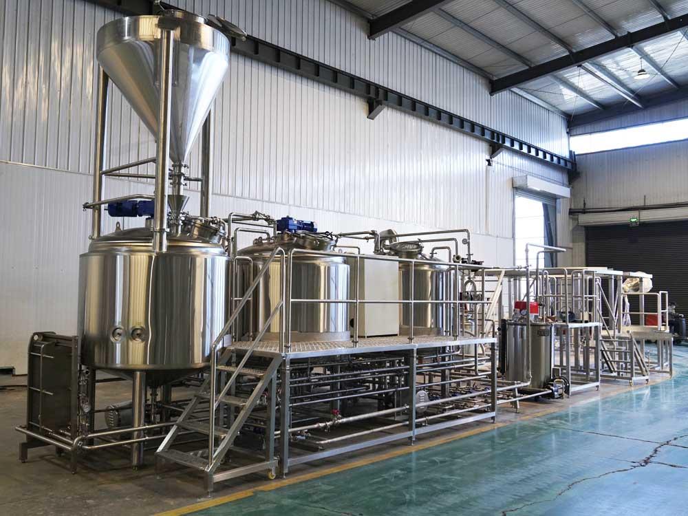 <b>25 bbl Three Vessel Brewhouse</b>